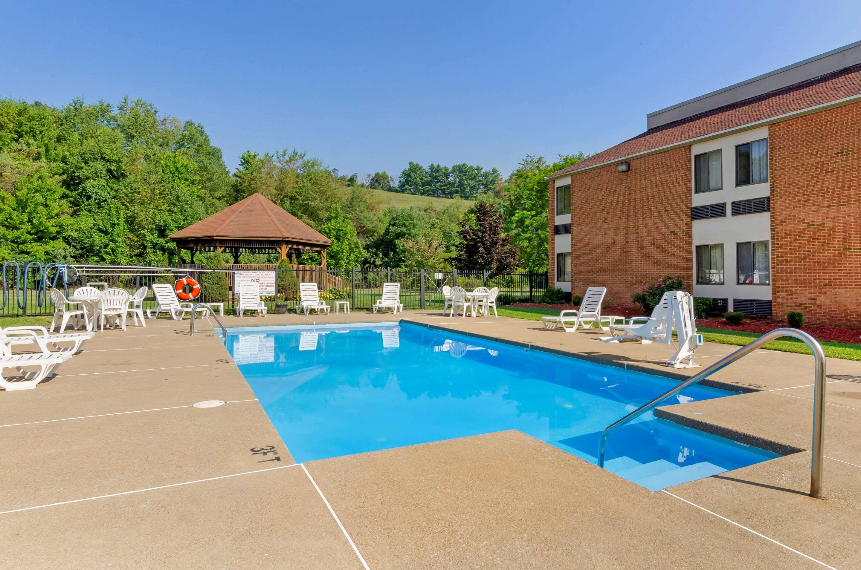 Comfort Inn Bluefield Exterior foto