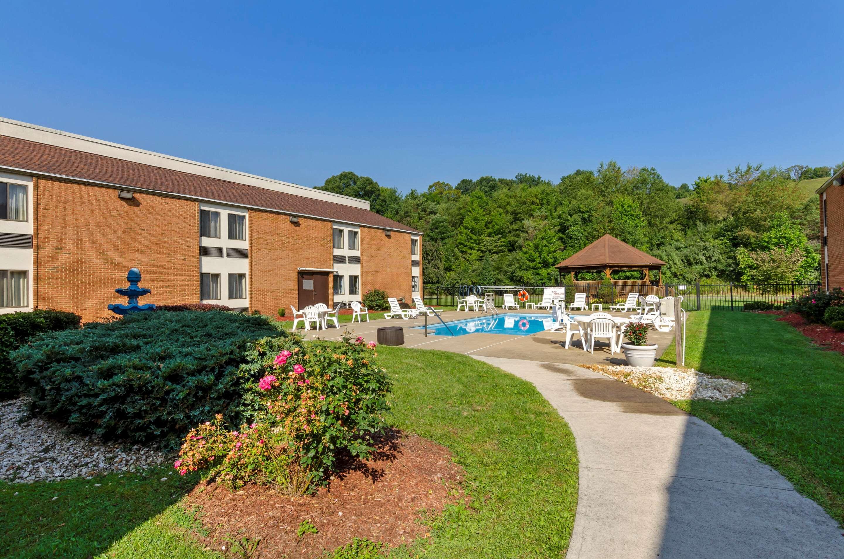 Comfort Inn Bluefield Exterior foto